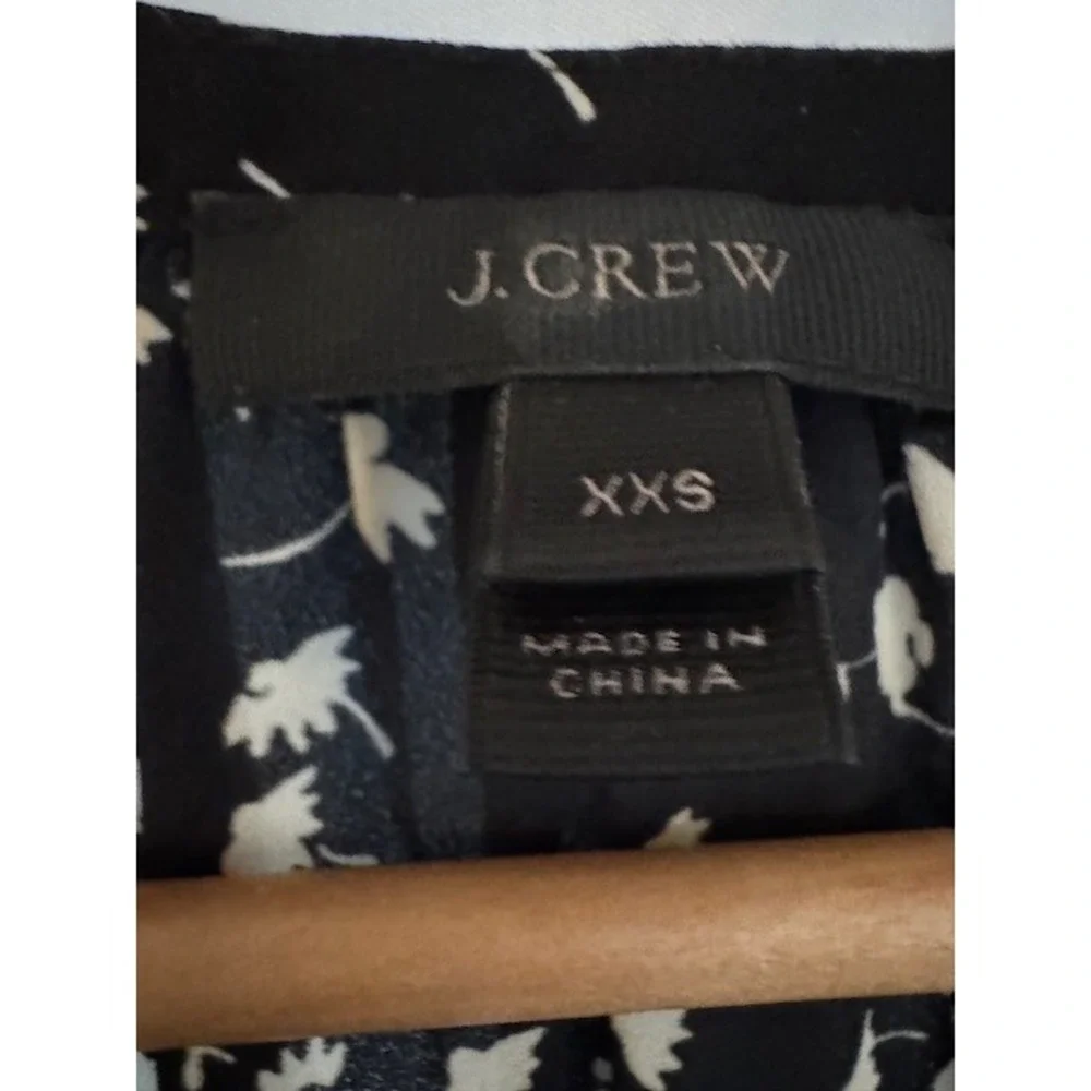 J. Crew reposhing this